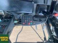 2017  JOHN DEERE  724K  Wheel Loader