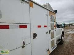 2004  Ford  F-550 Super Duty  S/A  Service Truck