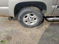 Non-Operable  2006  Chevrolet  Avalanche  4x4