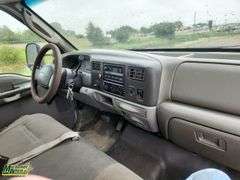 2004  Ford  F-550 Super Duty  S/A  Service Truck