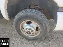 2006  GMC  Sierra 3500  S/A  Deck Truck