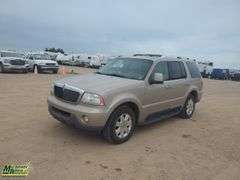 2004  Lincoln  Aviator  AWD Luxury 4dr SUV