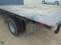 Non-Operable  1996  Ford  F-Super Duty  S/A  Deck Truck