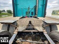 Non-Operable  2019  Peterbilt  579  T/A  Sleeper Tractor