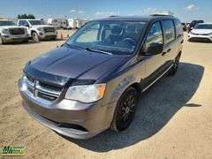 2017  Dodge  Grand Caravan  SXT 4dr Mini-Van