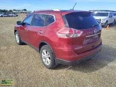 2016  Nissan  Rogue  AWD SV 4dr Crossover