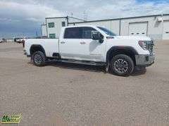 2022  GMC  Sierra 3500HD  4x4 SLT 4dr Crew Cab SB SRW Diesel