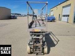 Skyjack  SJ 3226  500  LBS  Scissor Lift