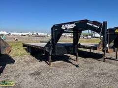 2014  Diamond C  T/A  20  Gooseneck Equipment Trailer