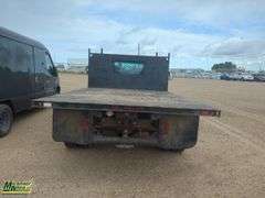 Non-Operable  1996  Ford  F-Super Duty  S/A  Deck Truck