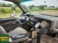 2008  Ford  F-750 Super Duty  S/A  Sander Dump Truck