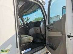 Non-Operable  2019  Peterbilt  579  T/A  Sleeper Tractor
