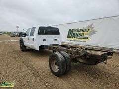 2016  Ford  F 550  S/A  Cab & Chassis