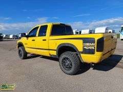 2005  Dodge  Ram 1500  4dr