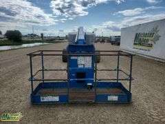 2005  Genie  S65  500  LBS  Boom Lift