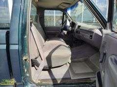 1995  Ford  F-250  2dr XL 4WD 7.3L DSL Standard Cab LB HD