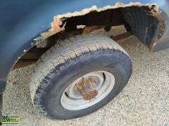 1995  Ford  F-250  2dr XL 4WD 7.3L DSL Standard Cab LB HD