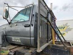 1994  GMC  TopKick C7500  T/A  Day Cab Tractor