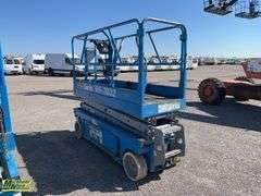 1998  Genie  GS8032  800  LBS  Scissor Lift