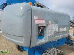 2005  Genie  S65  500  LBS  Boom Lift