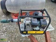 .  Vertec  VS2300  T/A  Water Tank Trailer