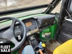 2015  John Deere  Gator 625i
