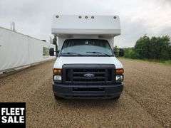 2012  Ford  E 450  S/A  Cube Van