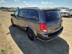 2017  Dodge  Grand Caravan  SXT 4dr Mini-Van