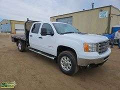 2014  GMC  Sierra 3500HD 4X4  S/A  Deck Truck