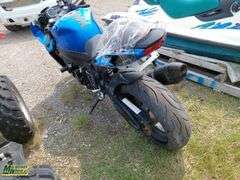 Non-Operable  2014  Suzuki  GSX-R600K14  Sport Bike