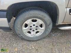 Non-Operable  2006  Chevrolet  Avalanche  4x4