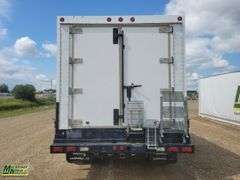 2000  Ford  F-550 Super Duty  S/A  Cube Van