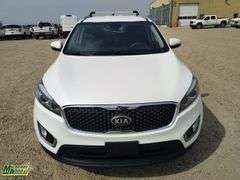 2016  Kia  Sorento AWD  GDI
