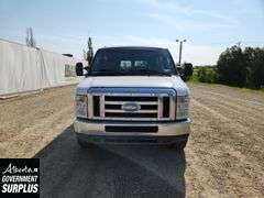 2013  Ford  E-Series  Cargo Van
