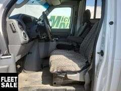2011  Ford  E450  S/A  Cube Van