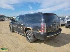 2007  GMC  Yukon XL  Denali