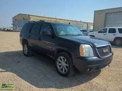 2007  GMC  Yukon  SLT 4dr SUV 4WD w/4SA