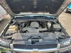 Non-Operable  2006  Chevrolet  Avalanche  4x4