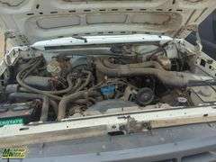 Non-Operable  1996  Ford  F-Super Duty  S/A  Deck Truck
