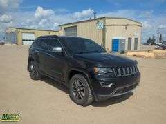 2017  Jeep  Grand Cherokee  4x4 Limited 4dr SUV