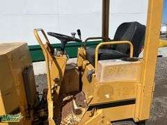 Caterpillar   CB-214B  Vibratory Smooth Drum Compactor