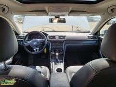 2013  Volkswagen  Passat  TDI SE 4dr Sedan 6A w/ Sunroof and Navigation