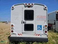 Non-Operable  2005  Ford  E-450  S/A  Passenger  Bus