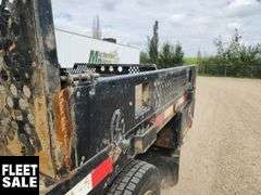 2016  Ford  F-550 Super Duty  S/A  Fassi F65  Picker Deck Truck