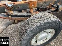 2013  Ford  F-350 Super Duty 4X4  Single Rear Wheel  Cab & Chassis