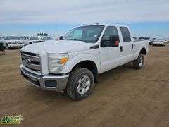 2012  Ford  F-350 Super Duty  4x4 XLT 4dr Crew Cab 6.8 ft. SB SRW Pickup