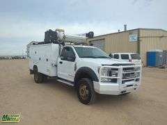 2018  Ford  F-550 Super Duty  XLT 4X4  S/A  Service Truck