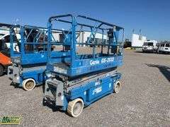 1998  Genie  GS8032  800  LBS  Scissor Lift