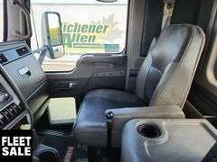 2014  Kenworth  T660  T/A  Day Cab Tractor
