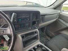 Non-Operable  2006  Chevrolet  Avalanche  4x4